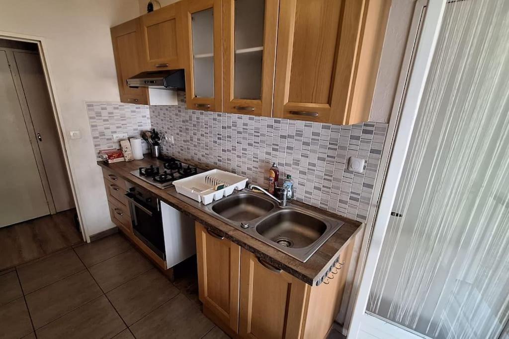 Appartement T4 Rennais -metro & Rocade *